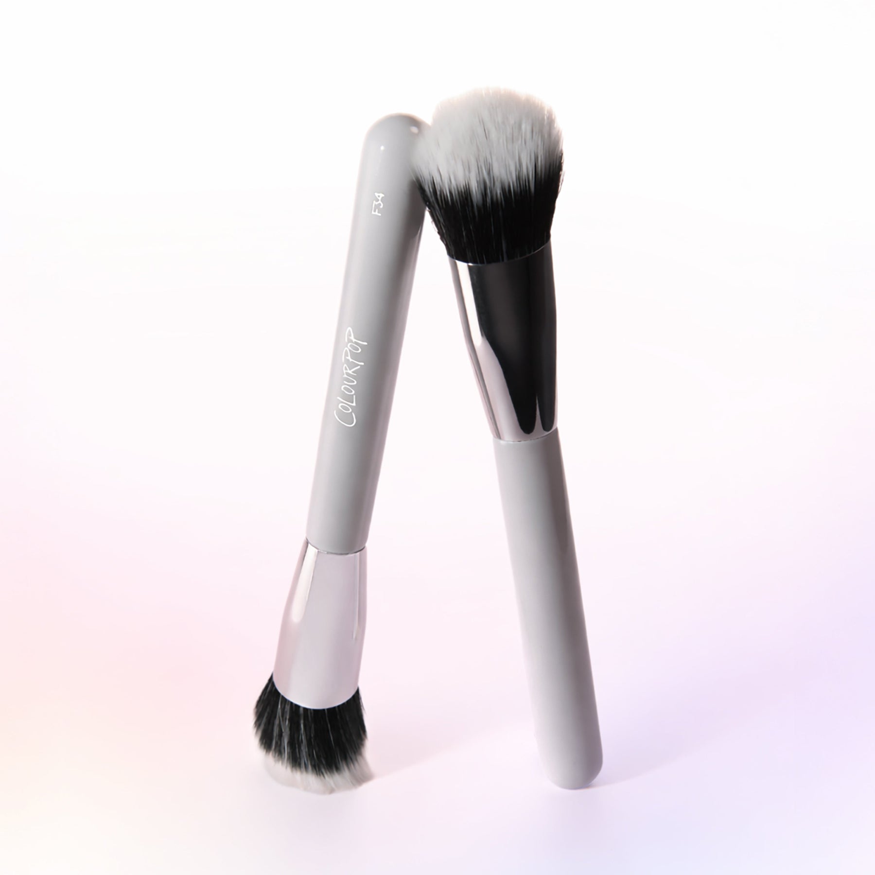 Angled Blending Face Brush - Home Comfort